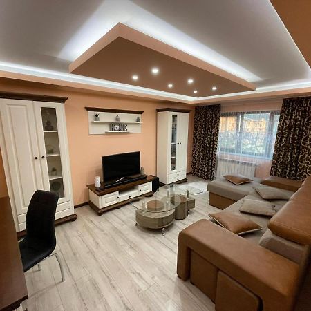 דירות גורה הומורולווי Apartament Luxury מראה חיצוני תמונה