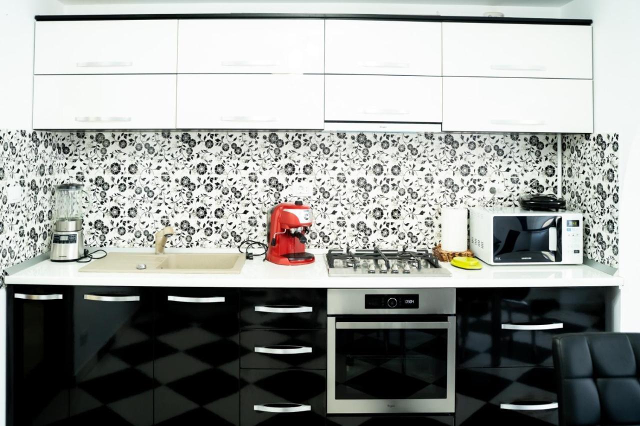 דירות גורה הומורולווי Apartament Luxury מראה חיצוני תמונה