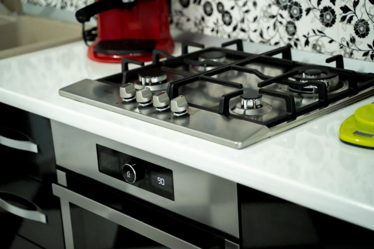 דירות גורה הומורולווי Apartament Luxury מראה חיצוני תמונה