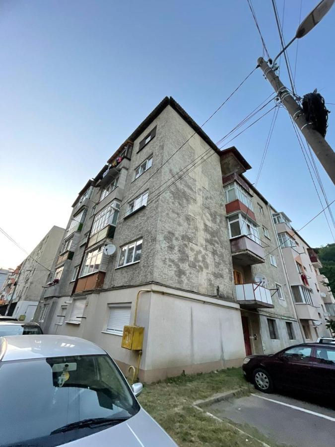 דירות גורה הומורולווי Apartament Luxury מראה חיצוני תמונה